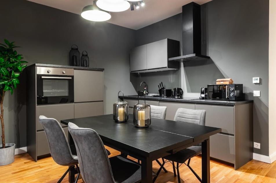 Authentic Apartment Next To Schwedenplatz Wien Ngoại thất bức ảnh