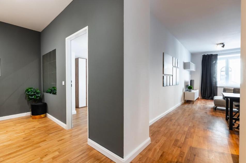 Authentic Apartment Next To Schwedenplatz Wien Ngoại thất bức ảnh