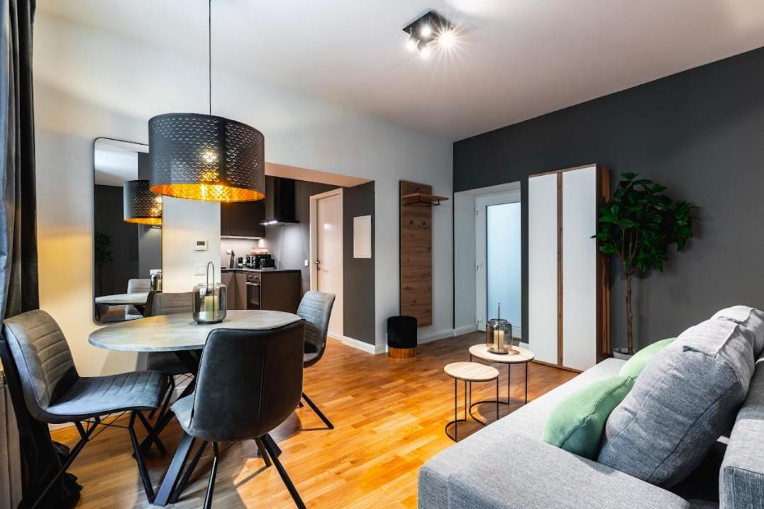 Authentic Apartment Next To Schwedenplatz Wien Ngoại thất bức ảnh