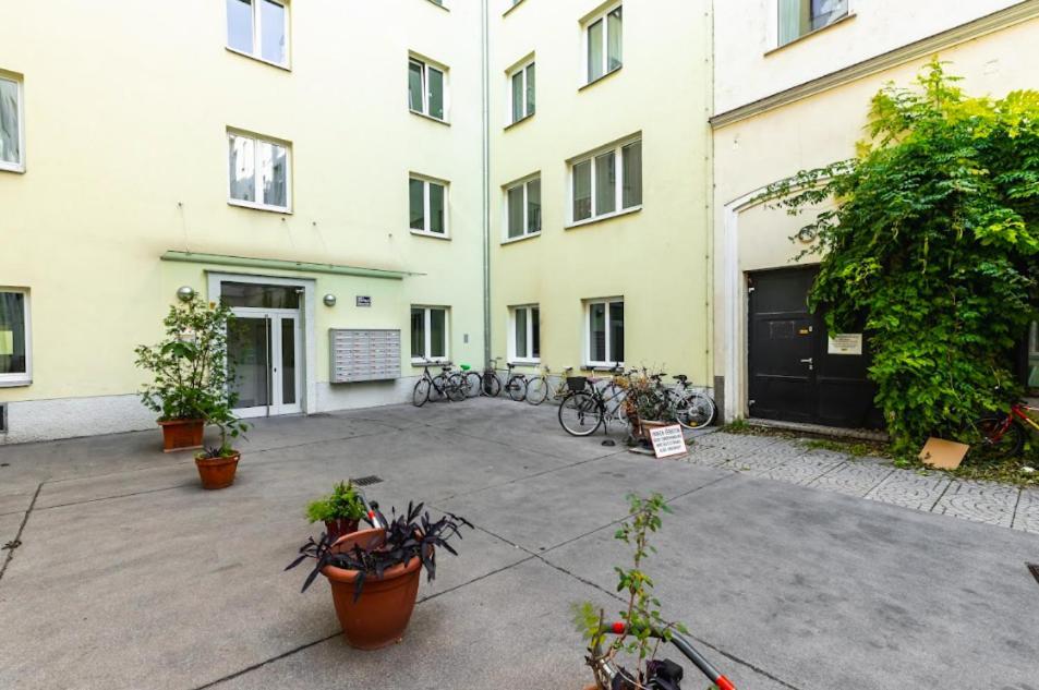 Authentic Apartment Next To Schwedenplatz Wien Ngoại thất bức ảnh