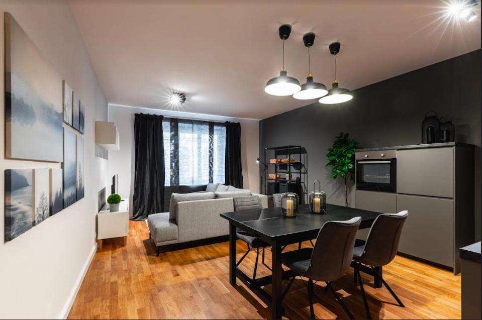 Authentic Apartment Next To Schwedenplatz Wien Ngoại thất bức ảnh