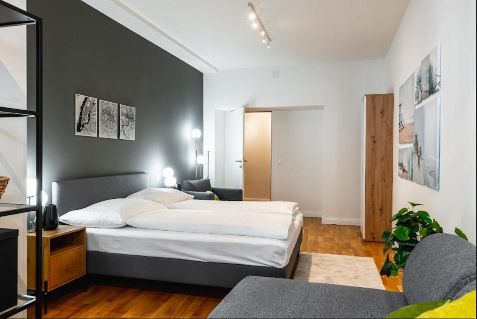 Authentic Apartment Next To Schwedenplatz Wien Ngoại thất bức ảnh
